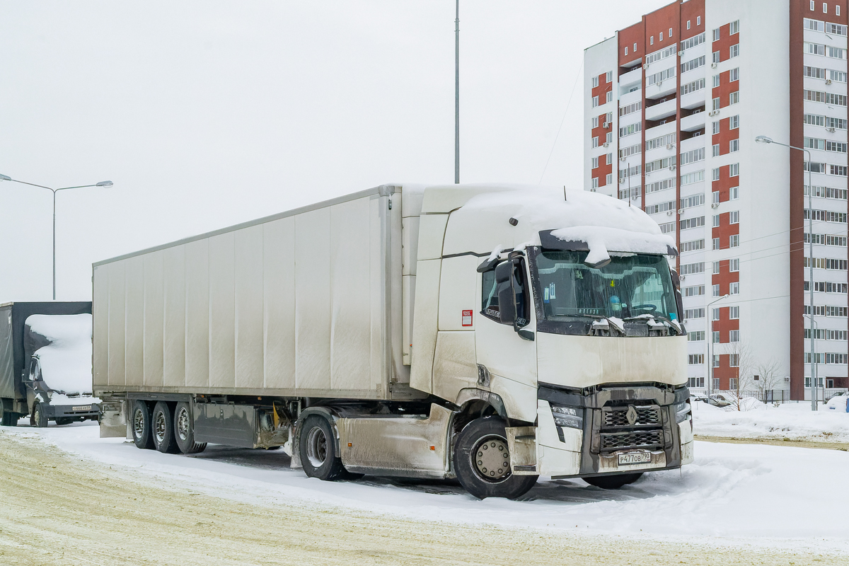 Московская область, № Р 477 ОВ 790 — Renault T-Series ('2021)