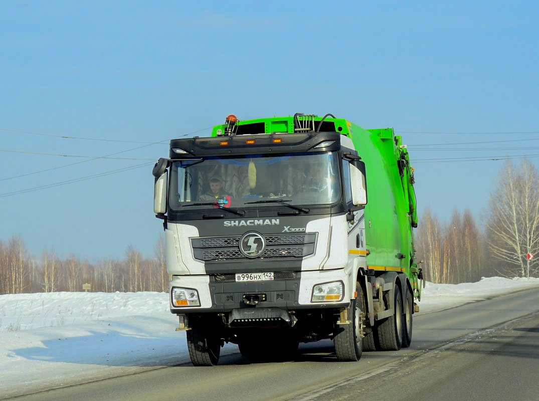 Кемеровская область, № В 996 НХ 142 — Shaanxi Shacman X3000 SX3258