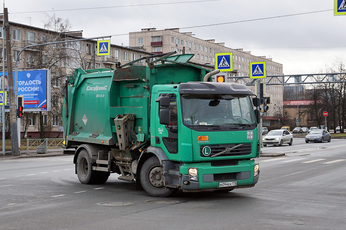 Санкт-Петербург, № 690 — Volvo ('2006) FE