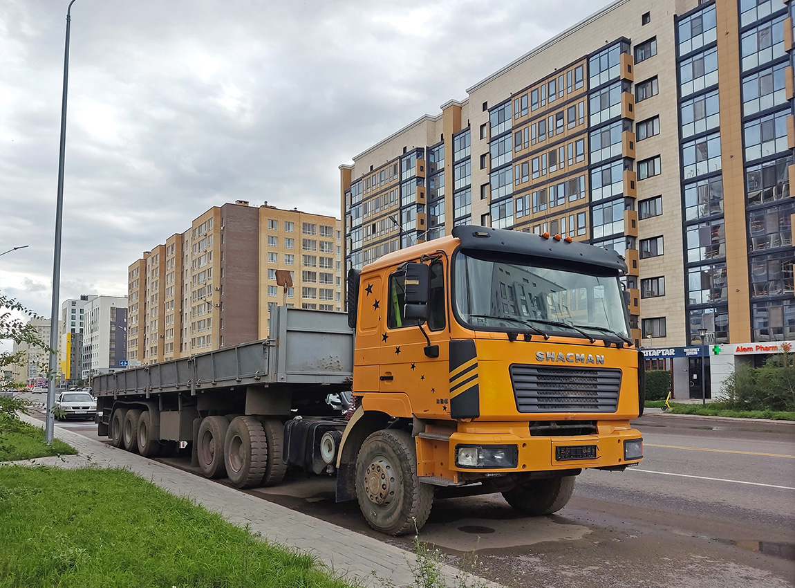 Астана, № (KZ01) Б/Н 0004 — Shaanxi Shacman F2000 (общая модель); Астана — Автомобили без номеров