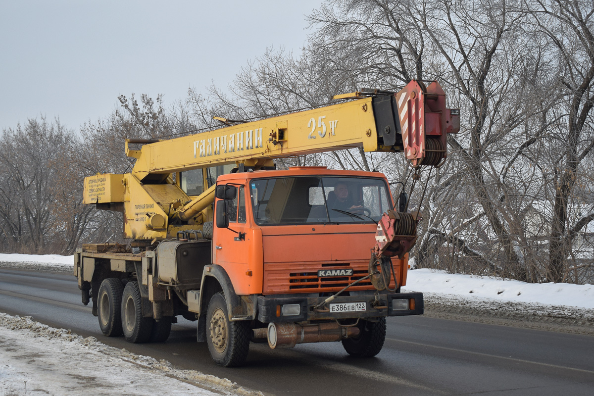 Алтайский край, № Е 386 ЕВ 122 — КамАЗ-55111-15 [55111R]