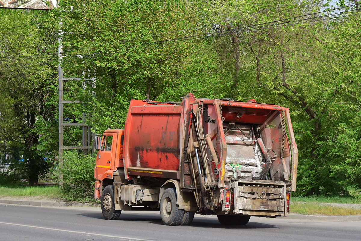 Волгоградская область, № В 268 НУ 134 — КамАЗ-53605-L4(19)