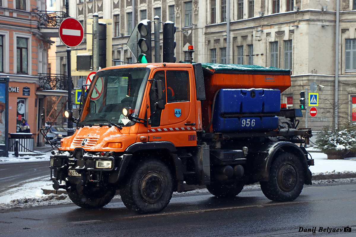 Санкт-Петербург, № 956 — Mercedes-Benz Unimog U400