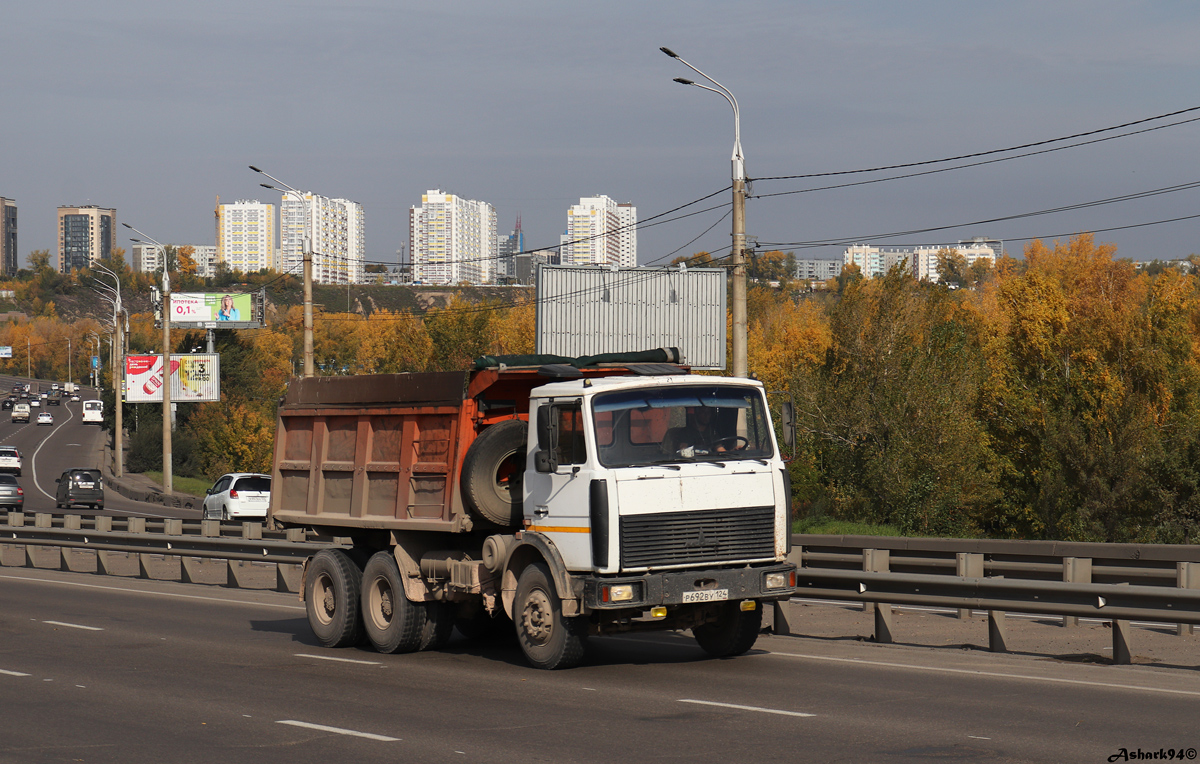 Красноярский край, № Р 692 ВУ 124 — МАЗ-5516A5