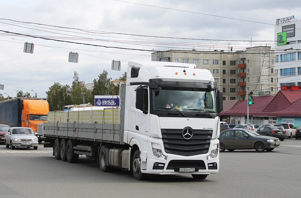 Пермский край, № М 284 РМ 159 — Mercedes-Benz Actros '18 1845 [Z9M]