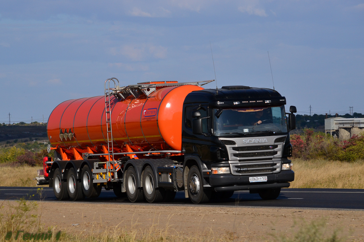 Краснодарский край, № Е 063 УТ 123 — Scania ('2011) P440