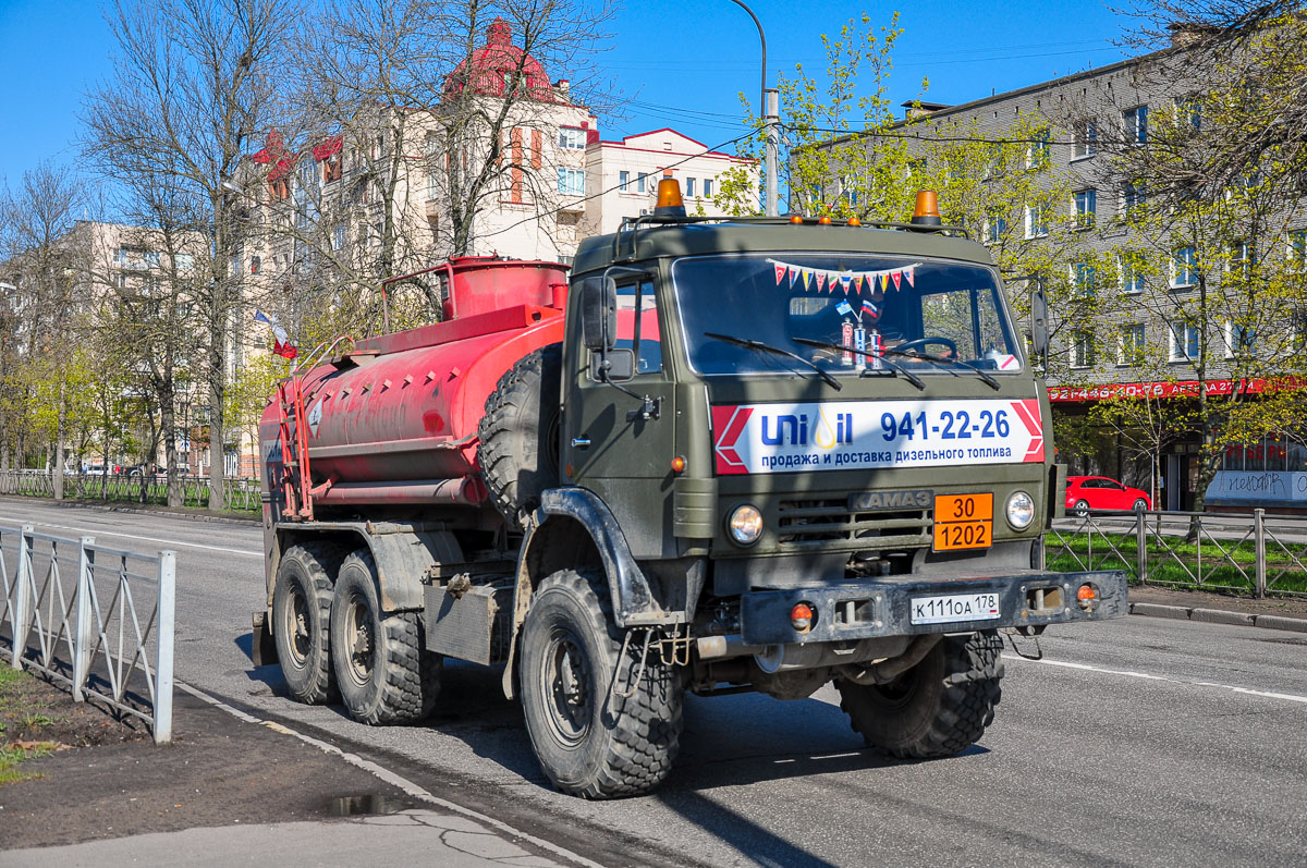 Санкт-Петербург, № К 111 ОА 178 — КамАЗ-43114 [431140]