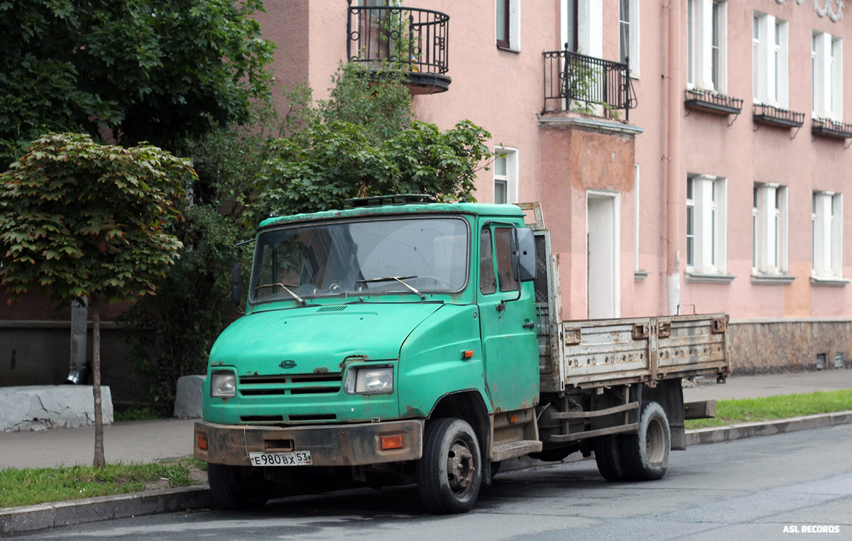 Санкт-Петербург, № Е 980 ВХ 53 — ЗИЛ-5301АО "Бычок"