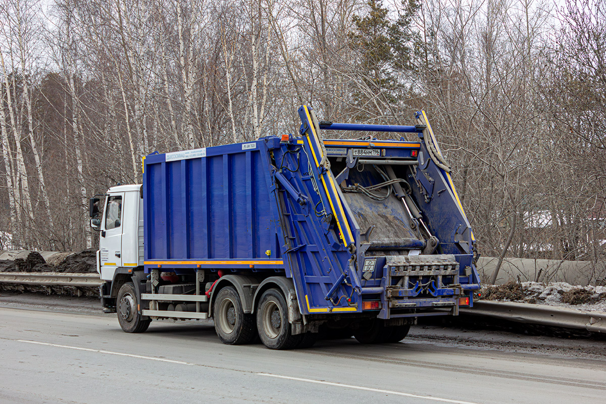 Свердловская область, № Т 884 НМ 196 — МАЗ-6312C3