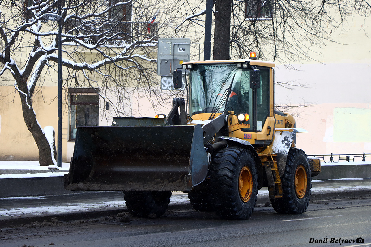 Санкт-Петербург, № 469 — Volvo L60