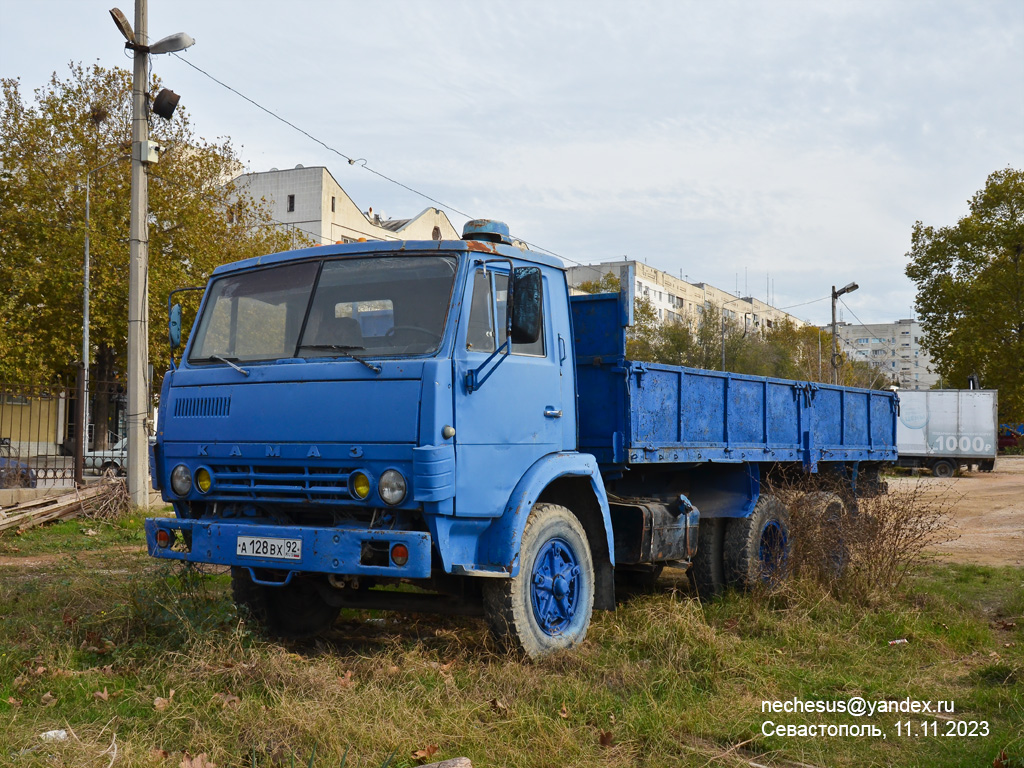 Севастополь, № А 128 ВХ 92 — КамАЗ-5320