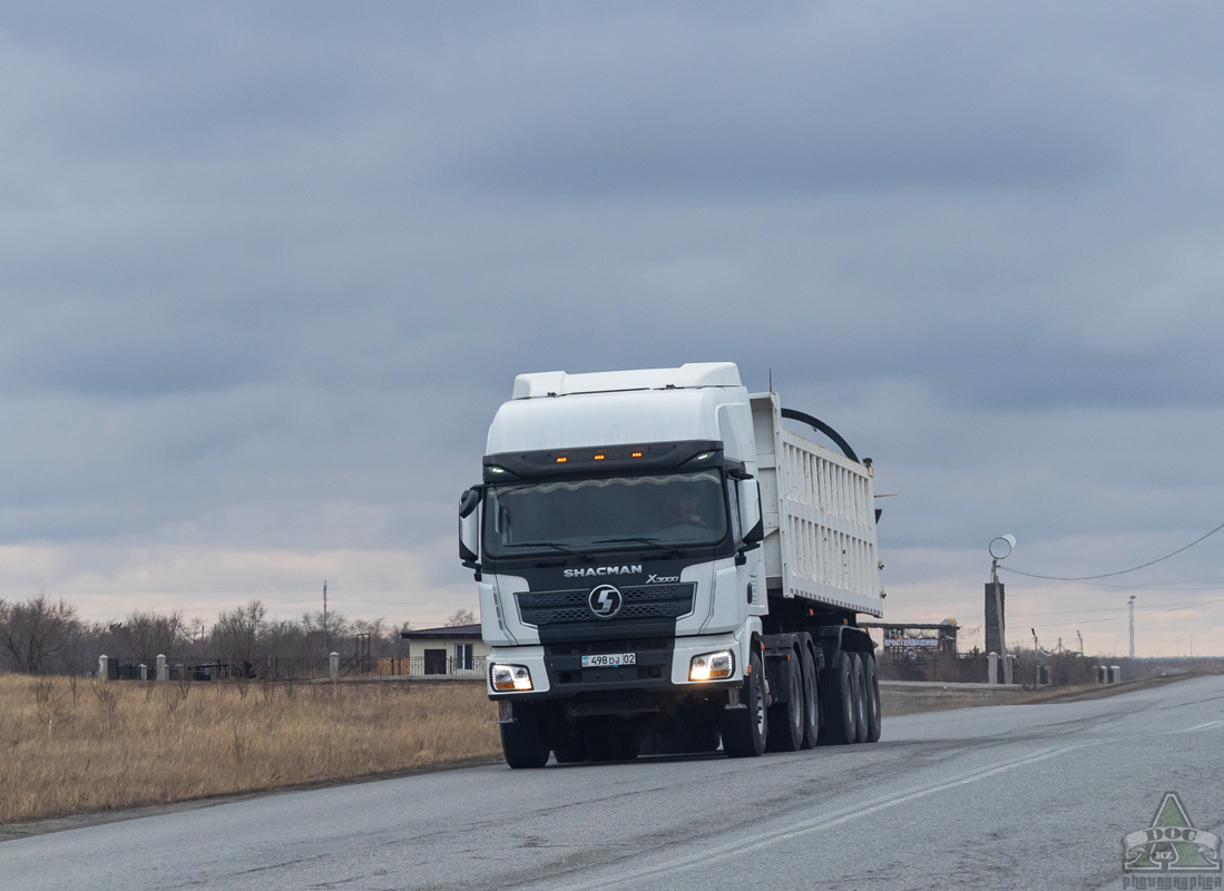 Алматы, № 498 DJ 02 — Shaanxi Shacman X3000 SX4258