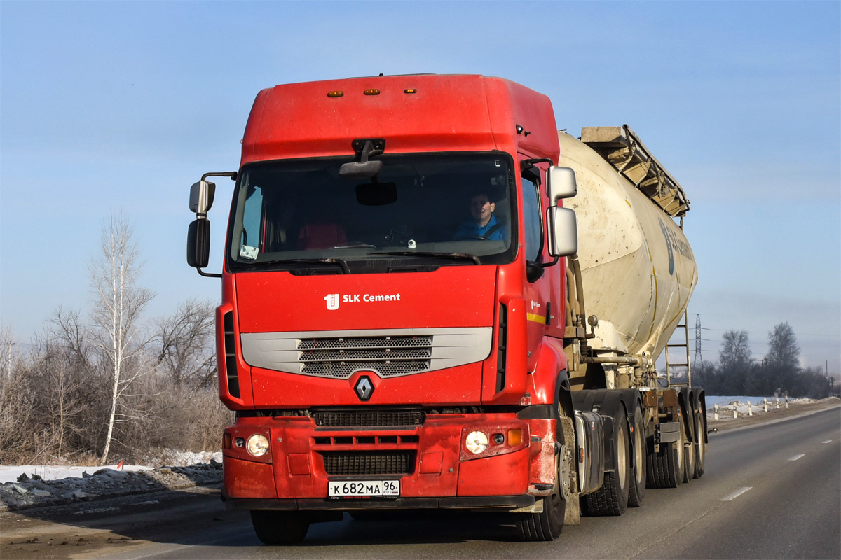 Свердловская область, № К 682 МА 96 — Renault Premium ('2006) Свердловская область, № К 682 МА 96 — Renault Premium ('2006)