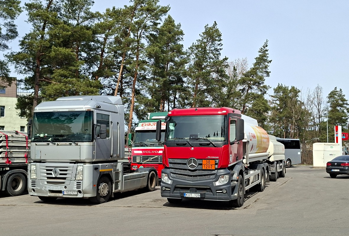 Литва, № NDZ 611 — Renault Magnum E-Tech ('2001); Литва, № KUT 129 — Mercedes-Benz Actros ('2011) 2545 Литва, № NDZ 611 — Renault Magnum E-Tech ('2001); Литва, № KUT 129 — Mercedes-Benz Actros ('2011) 2545