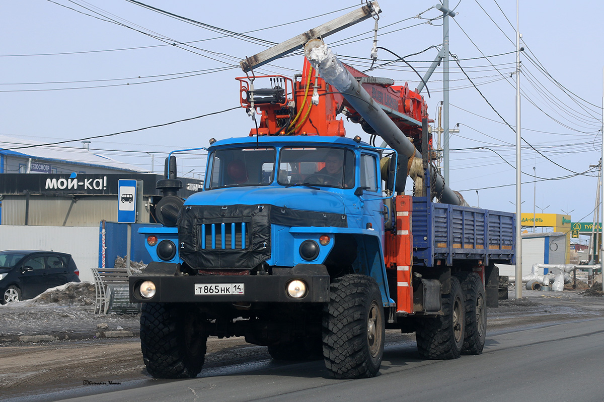 Саха (Якутия), № Т 865 НК 14 — Урал-4320-40