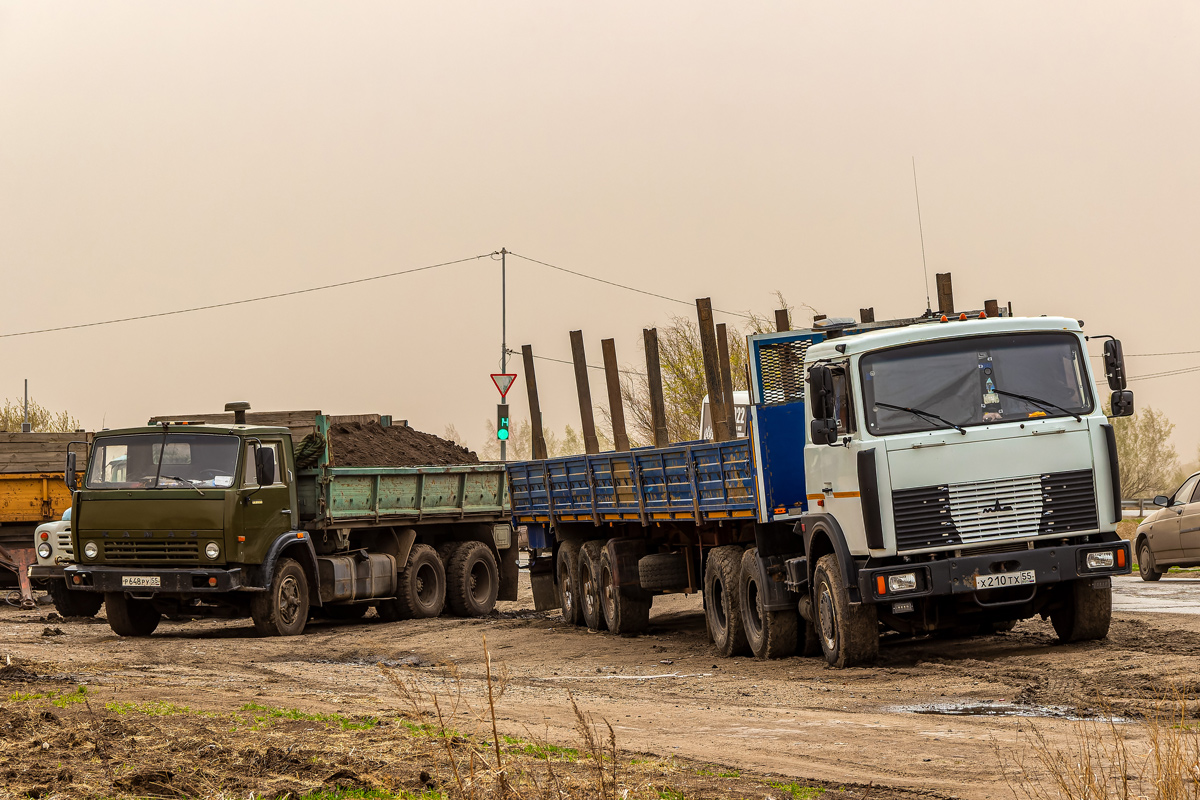 Омская область, № Р 648 РУ 55 — КамАЗ-5320; Омская область, № Х 210 ТХ 55 — МАЗ-6422A5