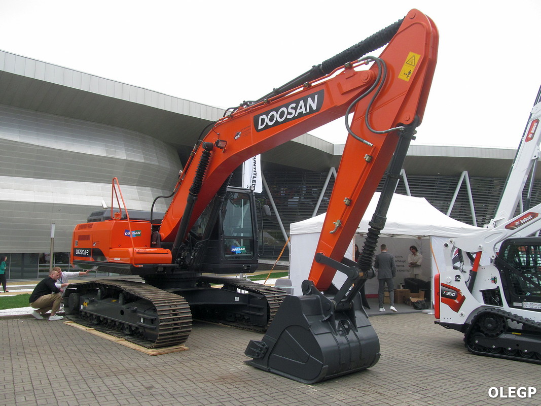 Минск, № (BY-7) Б/Н СТ 0496 — Doosan (общая модель); Минск — Новая спецтехника; Минск — Выставка "Будпрагрэс-2025"