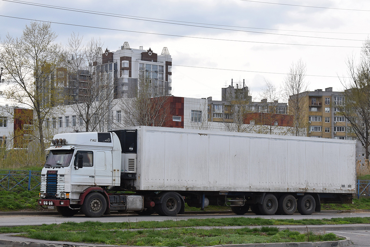 Саратовская область, № Т 011 ХЕ 64 — Scania (II) R113M