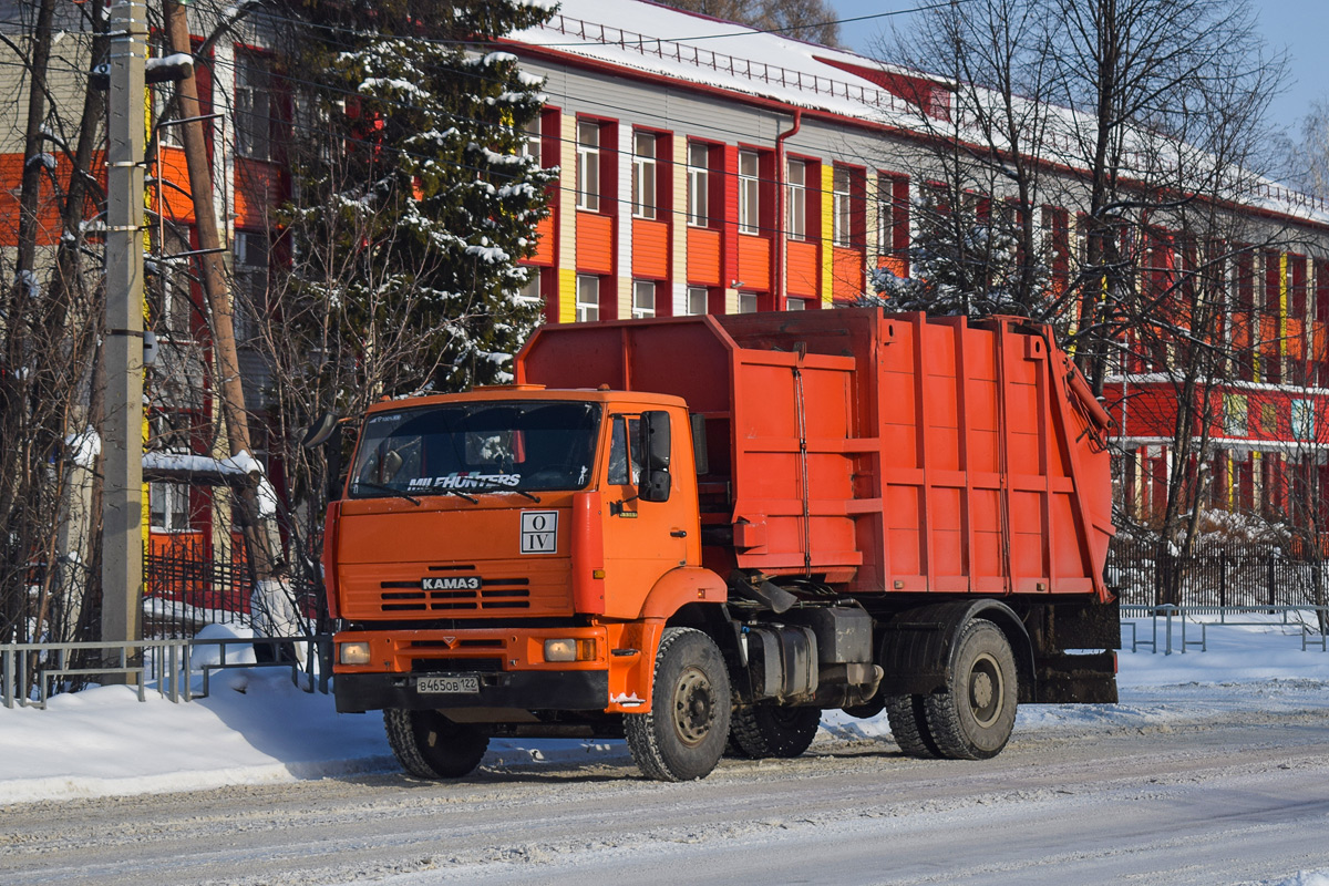 Алтайский край, № В 465 ОВ 122 — КамАЗ-53605-62