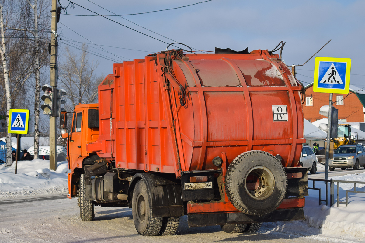 Алтайский край, № В 465 ОВ 122 — КамАЗ-53605-62