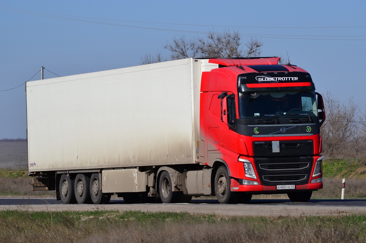 Кировская область, № А 483 УВ 43 — Volvo ('2012) FH.460