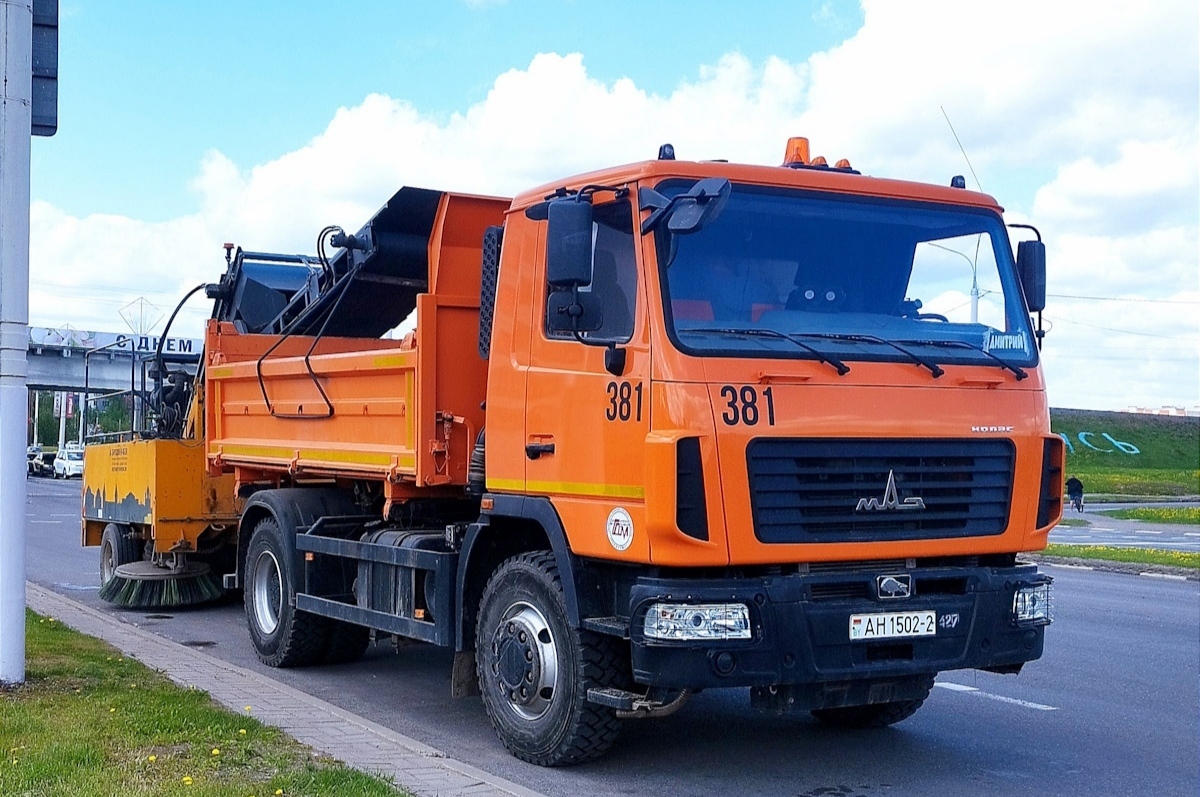 Витебская область, № 381 — МАЗ-5550 (общая модель) Витебская область, № 381 — МАЗ-5550 (общая модель)