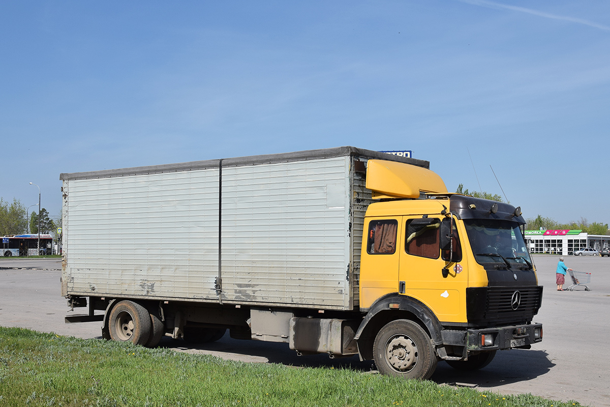 Саратовская область, № Е 658 АВ 164 — Mercedes-Benz MK (общ. мод.) Саратовская область, № Е 658 АВ 164 — Mercedes-Benz MK (общ. мод.)