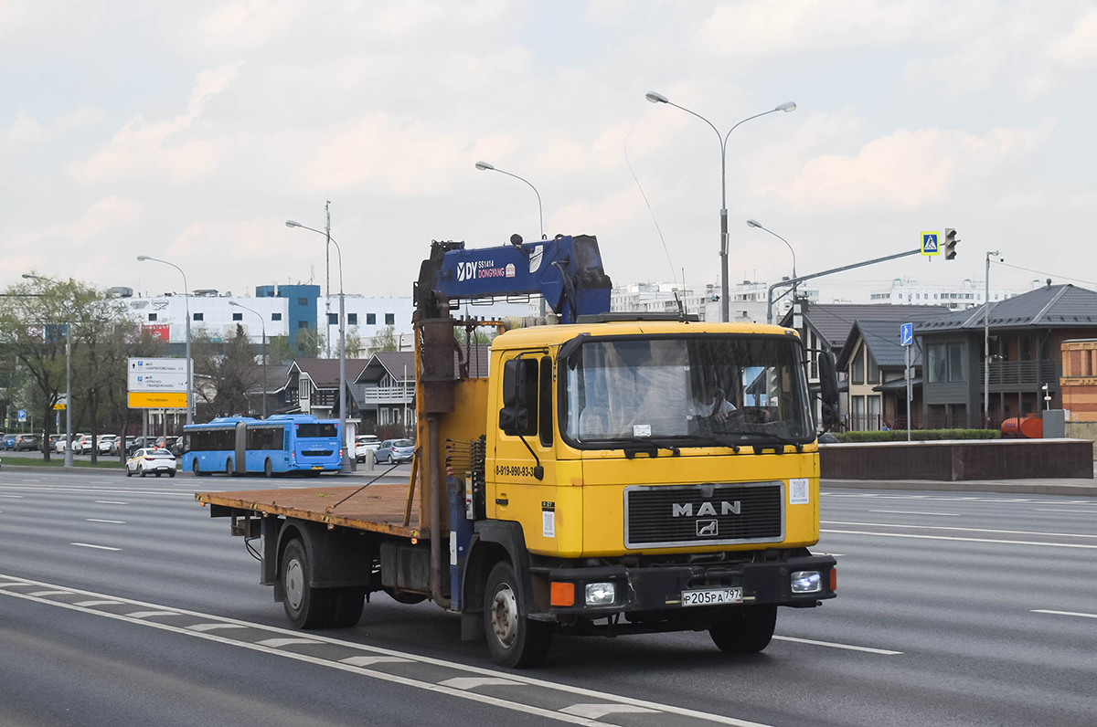 Москва, № Р 205 РА 797 — MAN M90 14.272