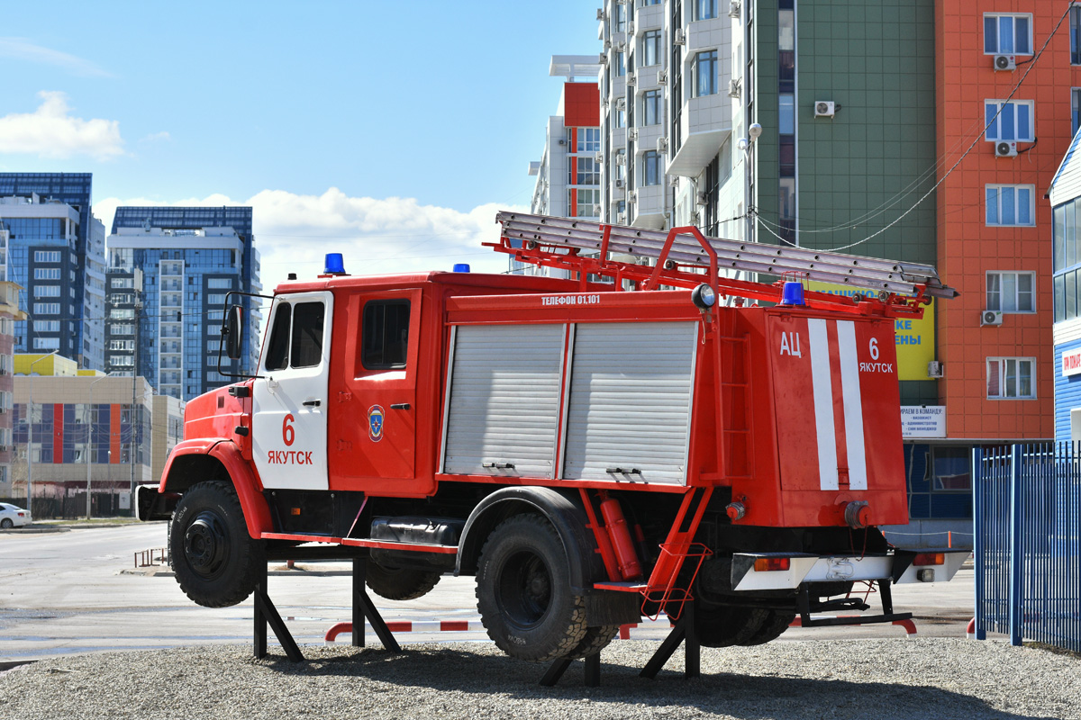 Саха (Якутия), № Н 420 КА 14 — ЗИЛ-433362; Саха (Якутия) — Автомобили на постаментах; Техника на постаментах, памятники (Саха (Якутия)) Саха (Якутия), № Н 420 КА 14 — ЗИЛ-433362; Саха (Якутия) — Автомобили на постаментах; Техника на постаментах, памятники (Саха (Якутия))