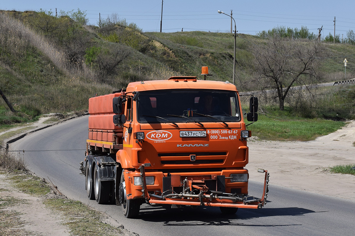 Волгоградская область, № В 437 УС 134 — КамАЗ-65115-42