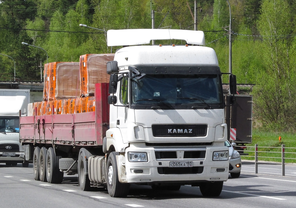 Краснодарский край, № С 065 КА 193 — КамАЗ-5490-S5(87) Краснодарский край, № С 065 КА 193 — КамАЗ-5490-S5(87)