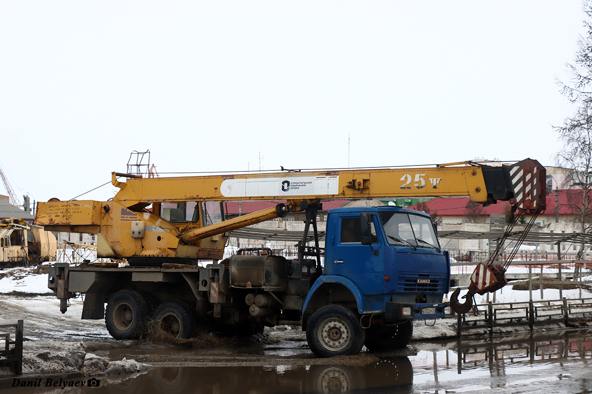 Архангельская область, № Е 052 ВР 29 — КамАЗ-53228-15 [53228R]