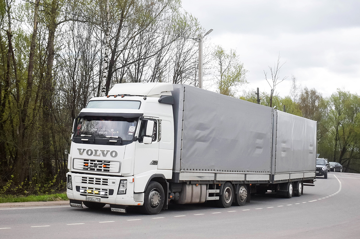 Нижегородская область, № М 808 АХ 152 — Volvo ('2002) FH12.420