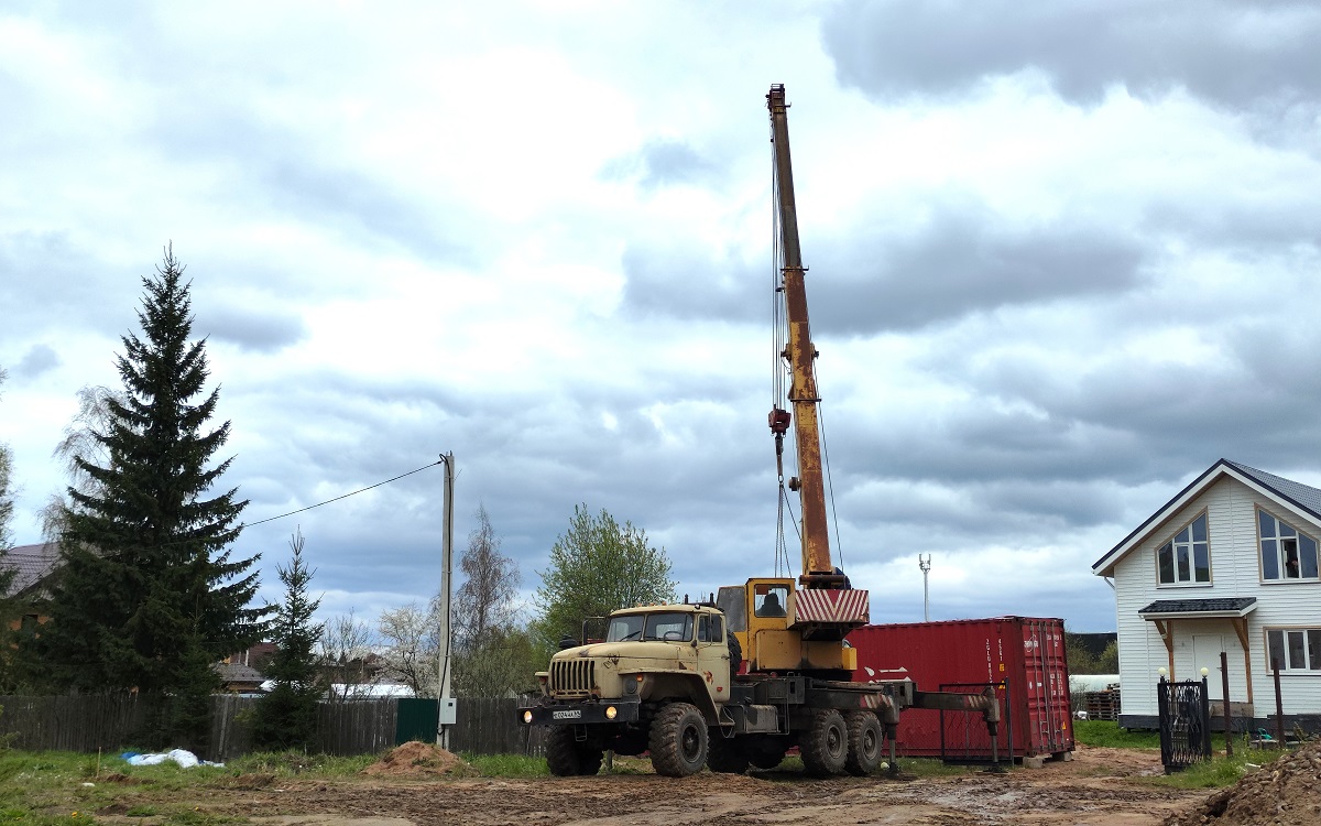Тверская область, № Е 024 НА 69 — Урал-4320-40