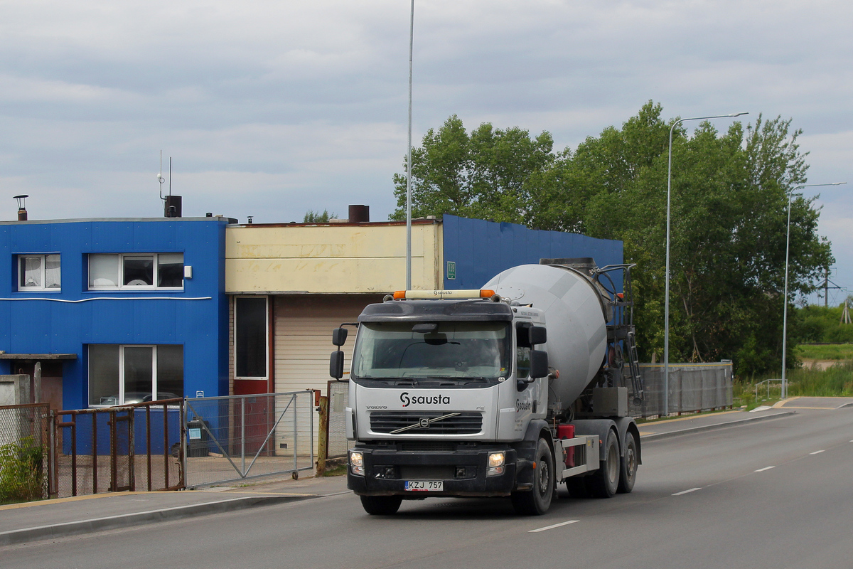 Литва, № KZJ 757 — Volvo ('2006) FE Литва, № KZJ 757 — Volvo ('2006) FE