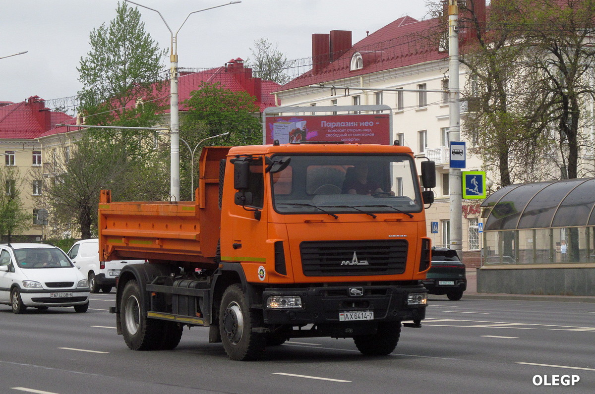 Минск, № АХ 6414-7 — МАЗ-555025