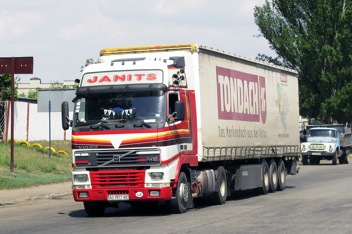 Закарпатская область, № АО 9977 АЕ — Volvo ('1993) FH12.460 Закарпатская область, № АО 9977 АЕ — Volvo ('1993) FH12.460
