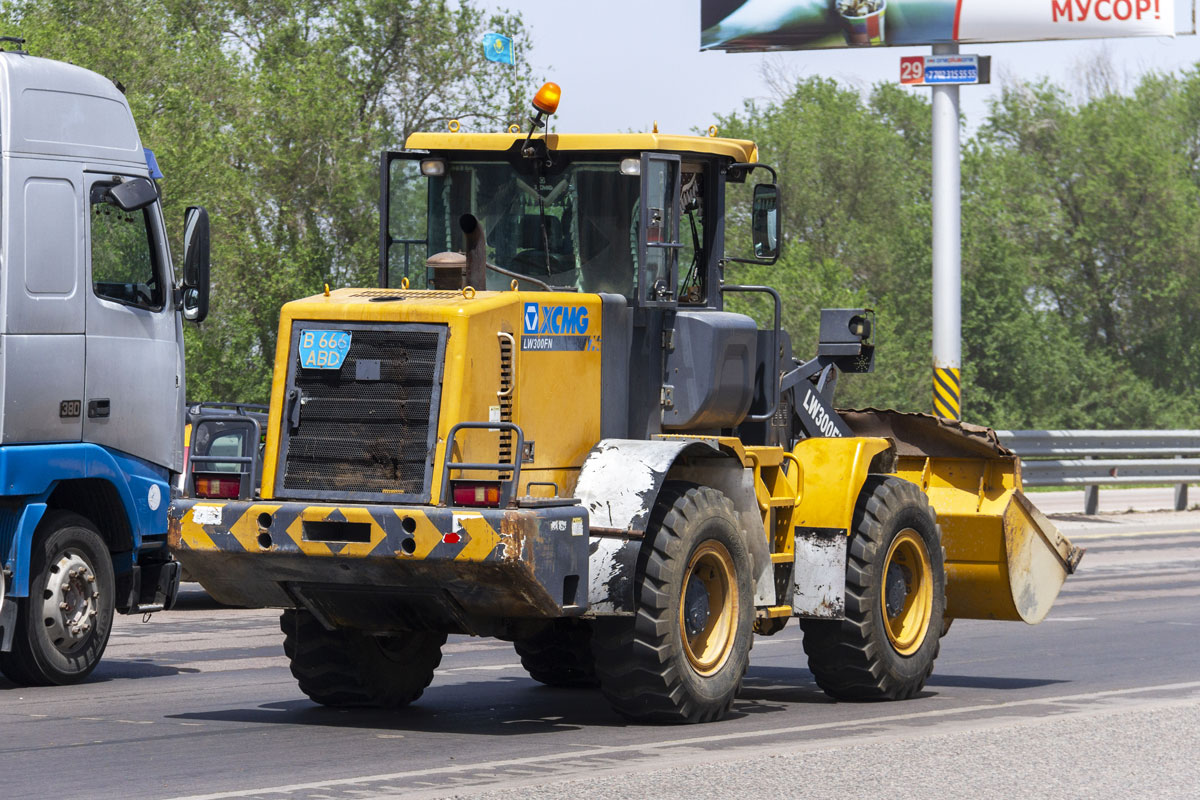 Алматинская область, № B 666 ABD — XCMG LW300 (общая модель) Алматинская область, № B 666 ABD — XCMG LW300 (общая модель)