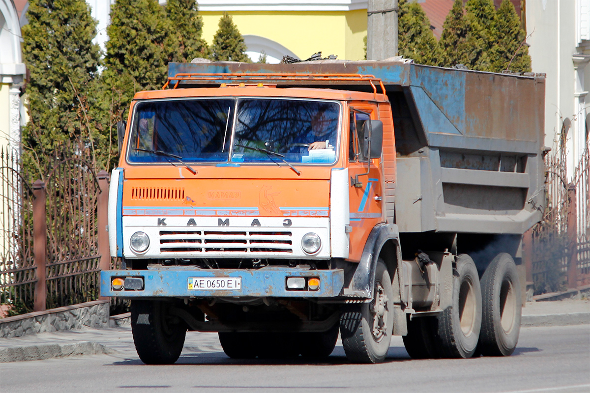 Днепропетровская область, № АЕ 0650 ЕІ — КамАЗ-55111 [551110]