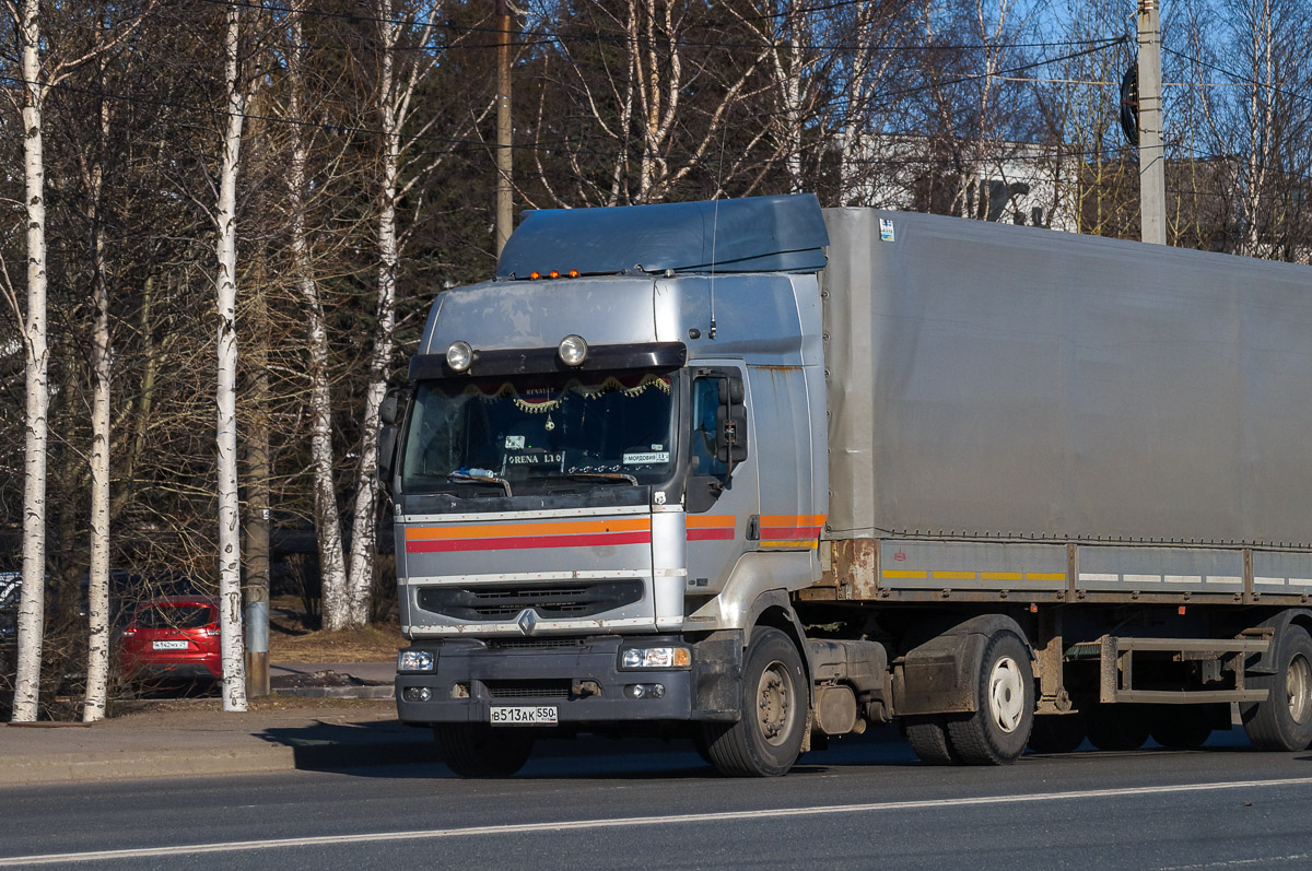 Московская область, № В 513 АК 550 — Renault Premium ('1996)