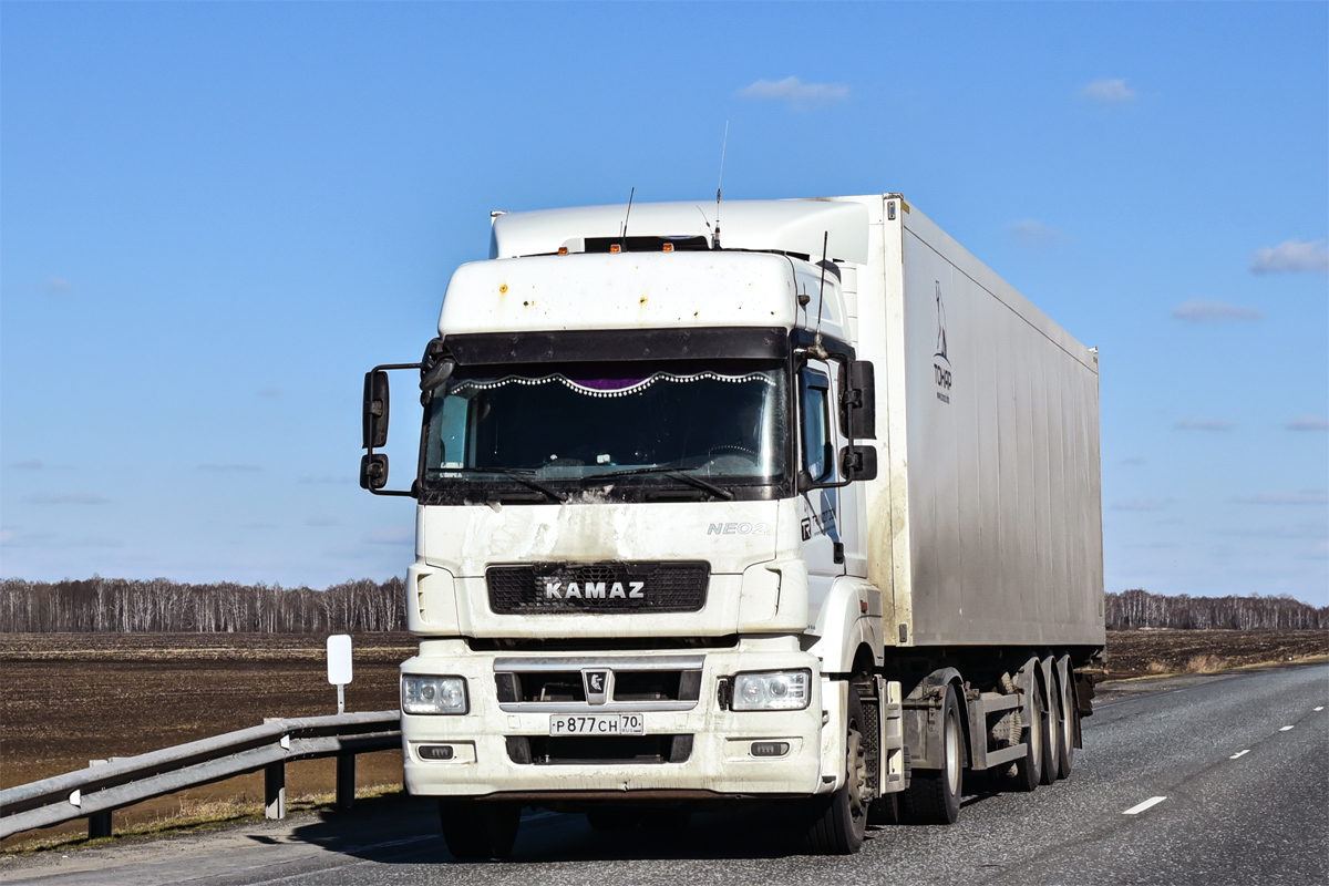 Татарстан, № Р 877 СН 70 — КамАЗ-5490-S5(87)