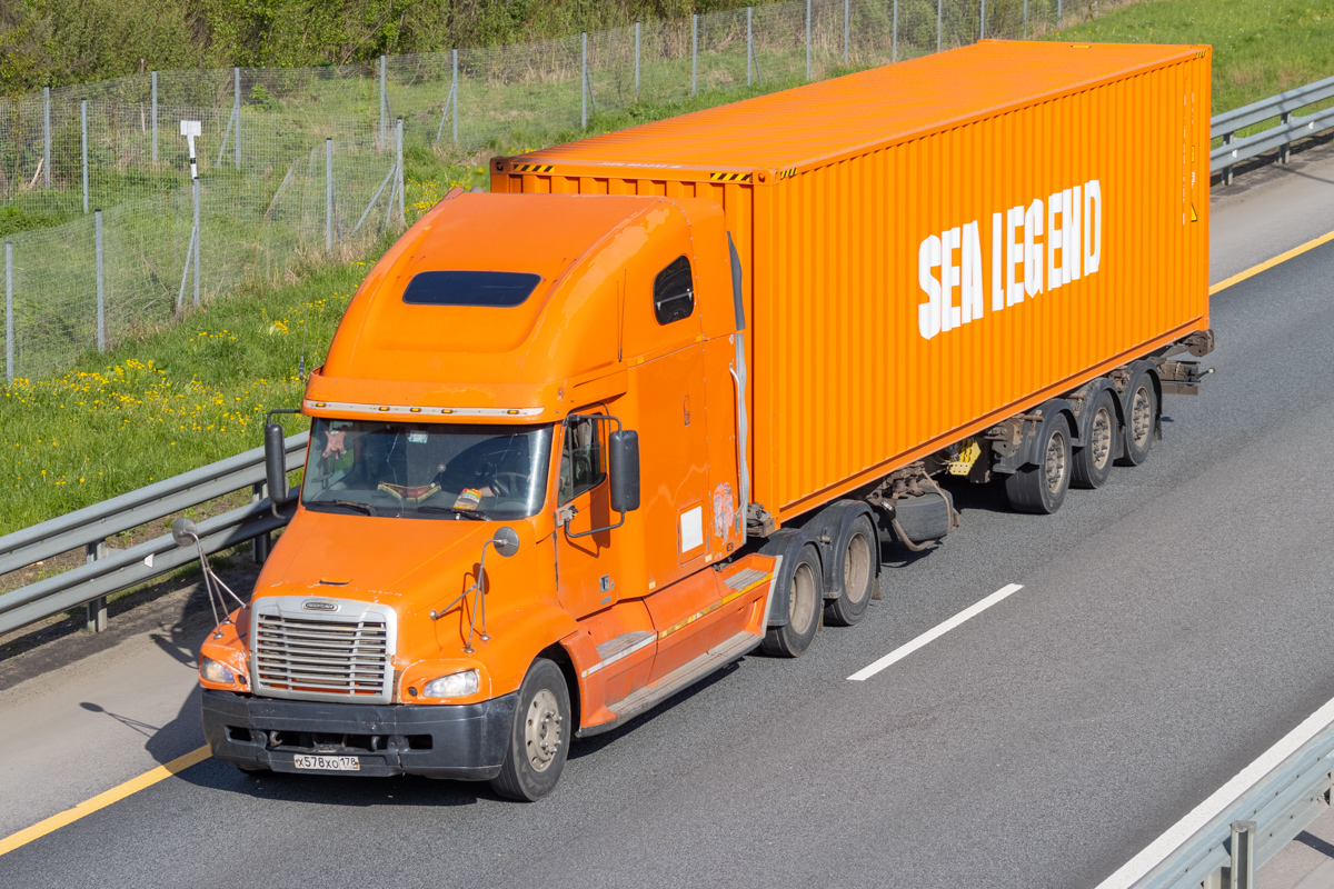 Тверская область, № Х 578 ХО 178 — Freightliner Century Class