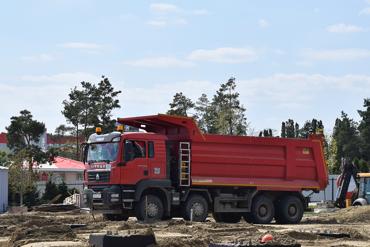 Волгоградская область, № К 275 ХВ 134 — Sitrak C7H ZZ3316