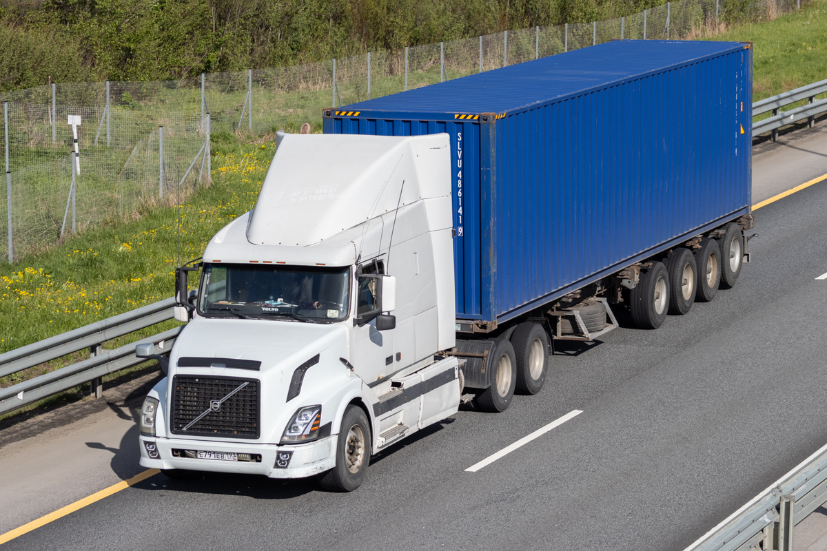 Краснодарский край, № Е 791 ЕВ 193 — Volvo VNL630