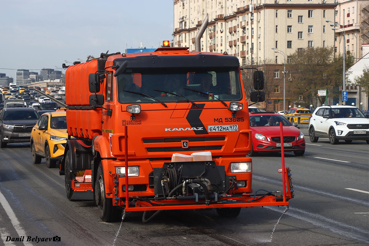 Москва, № Е 412 МА 977 — КамАЗ-53605-A5(48)