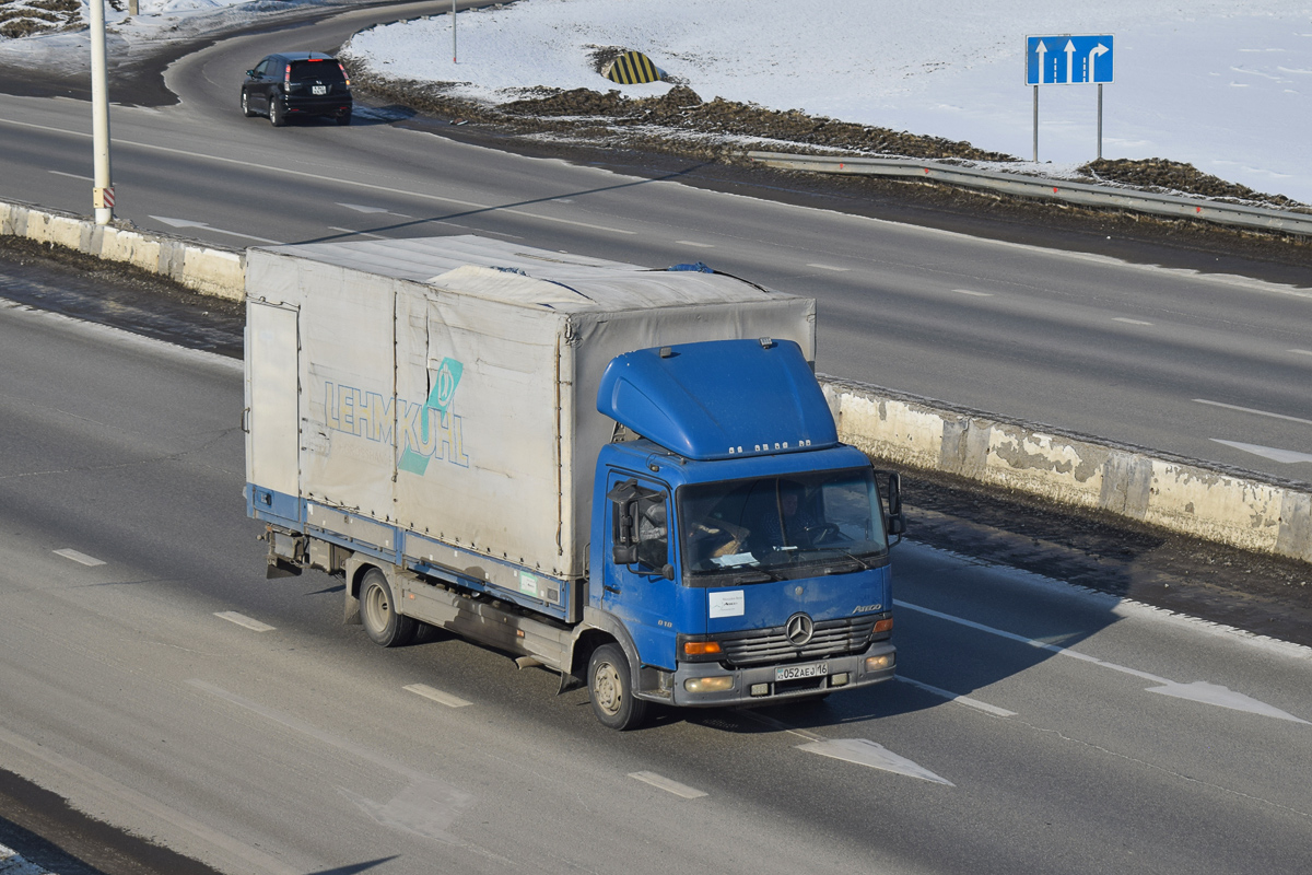 Восточно-Казахстанская область, № 052 AEJ 16 — Mercedes-Benz Atego 818