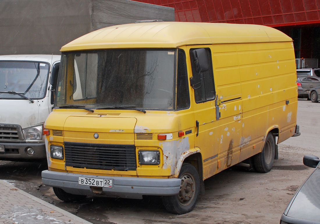 Алтайский край, № В 352 ВТ 22 — Mercedes-Benz T2 ('1967)