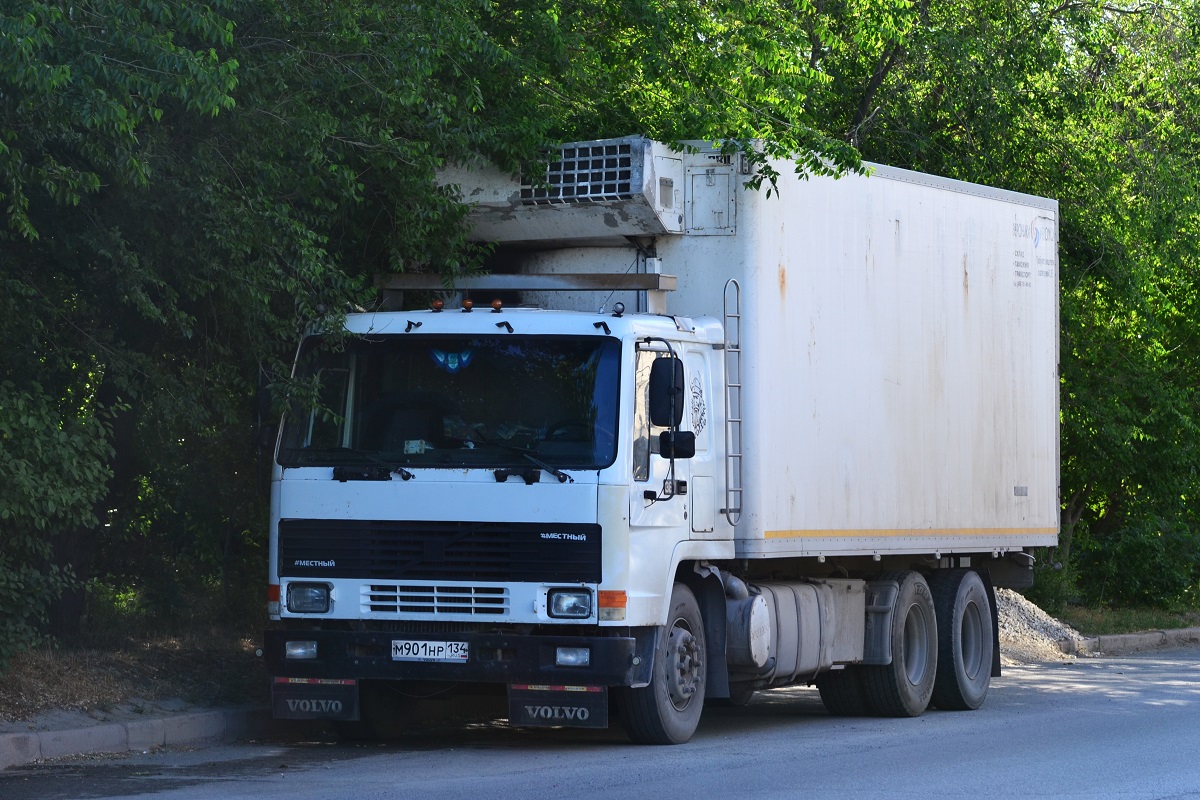 Волгоградская область, № М 901 НР 134 — Volvo FL10 Волгоградская область, № М 901 НР 134 — Volvo FL10