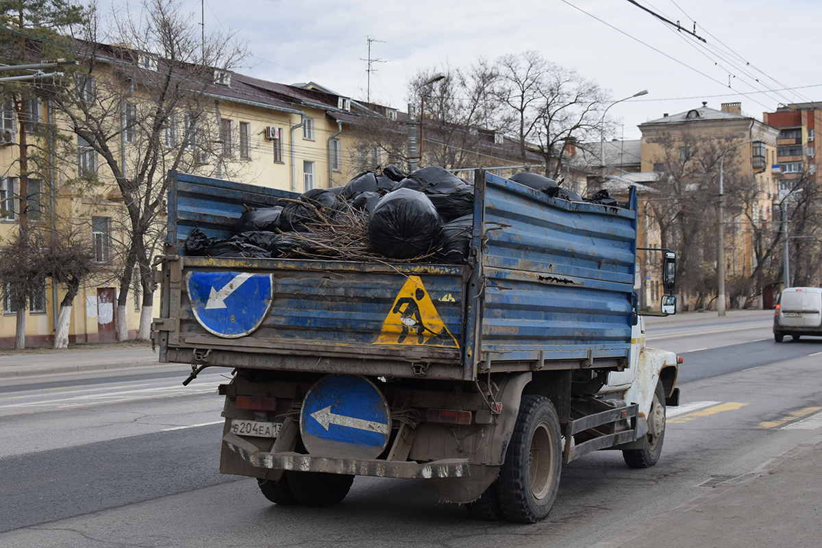 Волгоградская область, № В 204 ЕА 134 — ГАЗ-3309