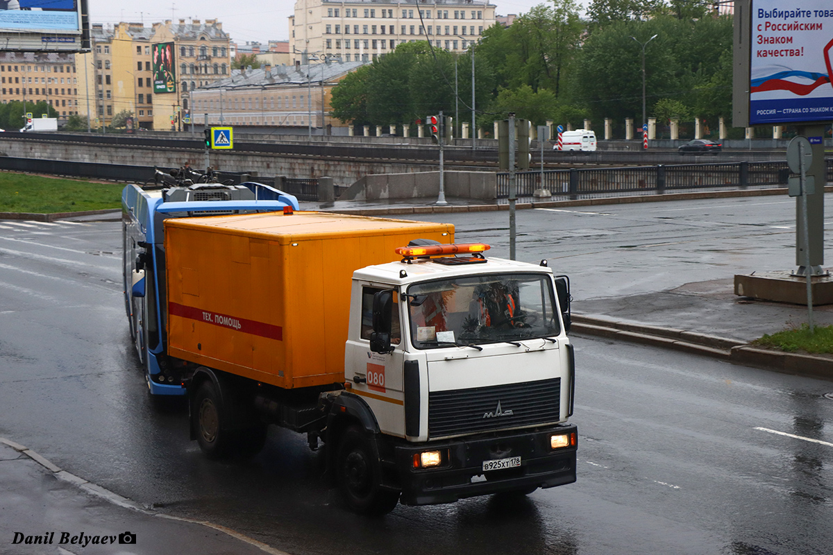 Санкт-Петербург, № В 925 ХТ 178 — МАЗ-5337W3 Санкт-Петербург, № В 925 ХТ 178 — МАЗ-5337W3